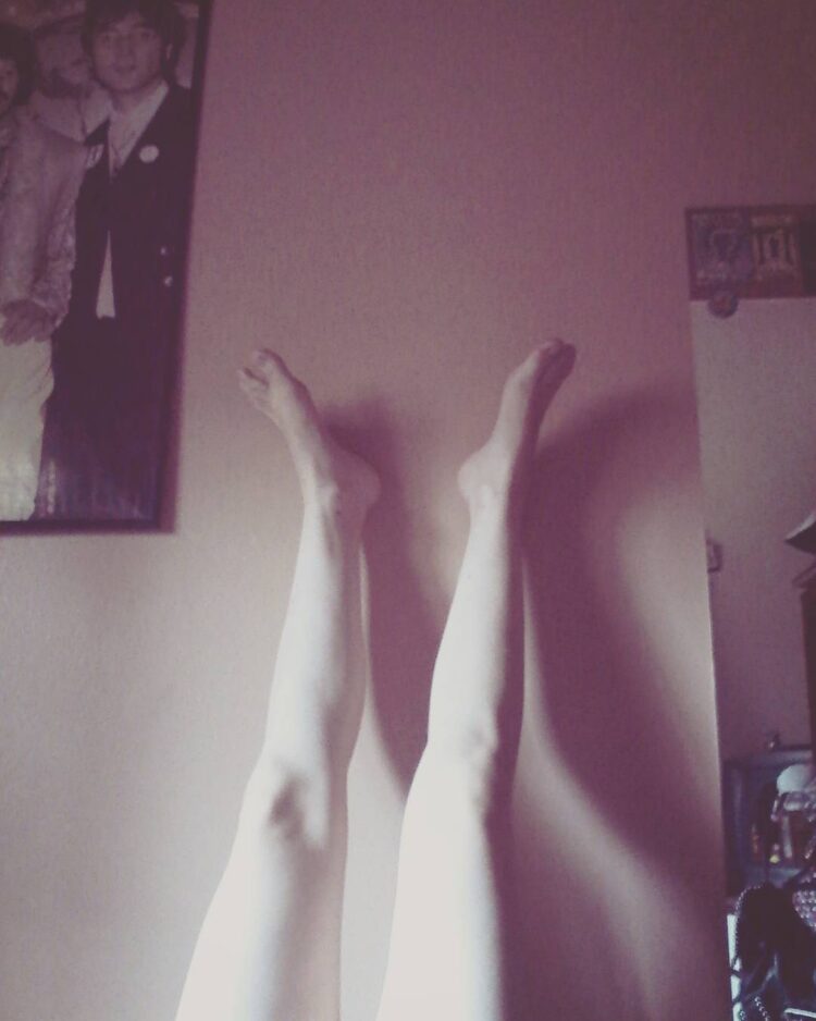 mariel percossi feet 4