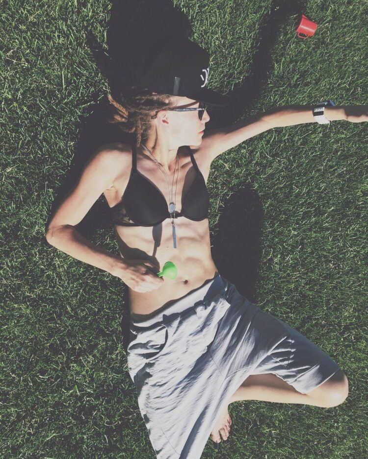 mariette hansson feet 2