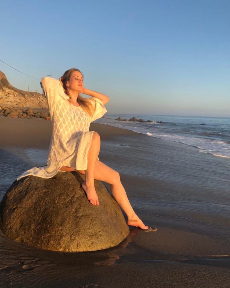 marija omaljev grbic feet