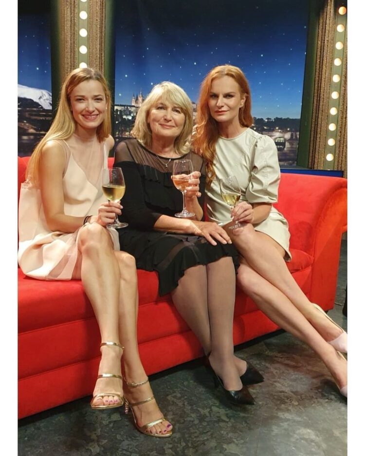 marika soposka feet 2