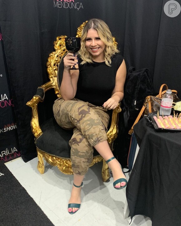 marilia mendonca feet 2