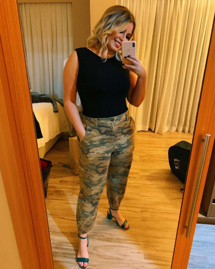 marilia mendonca feet 6