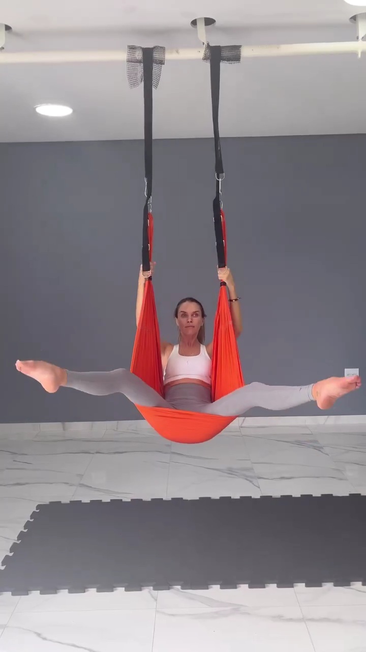 marilia moreno feet 4