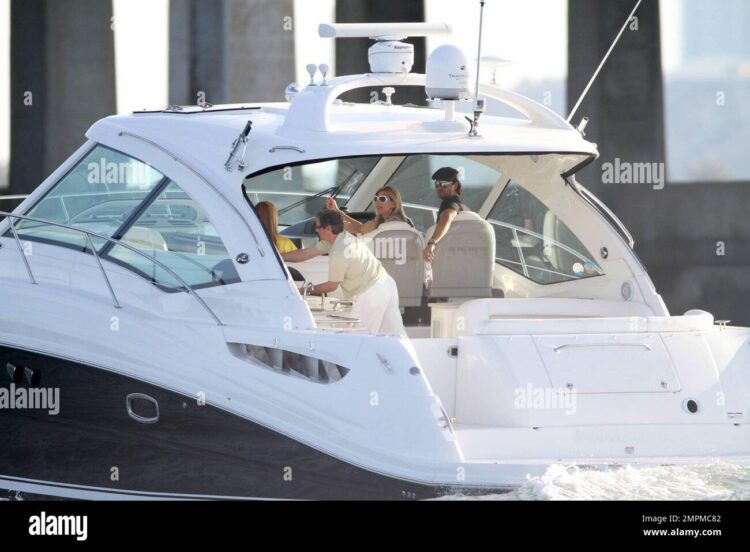 marilisa maronesse feet