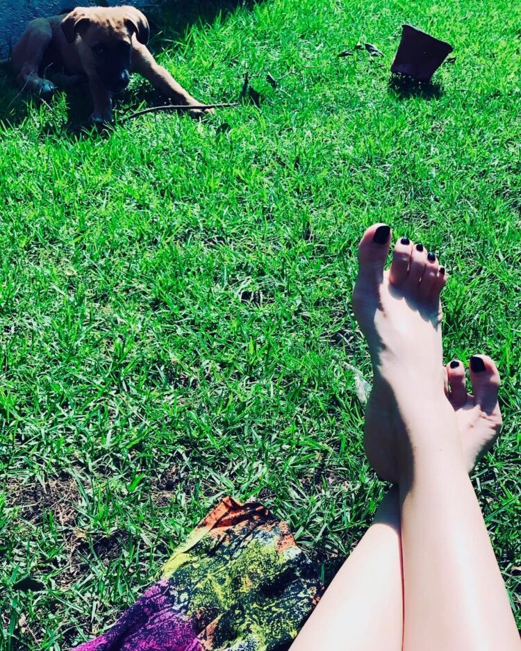 marilyn patino feet 1