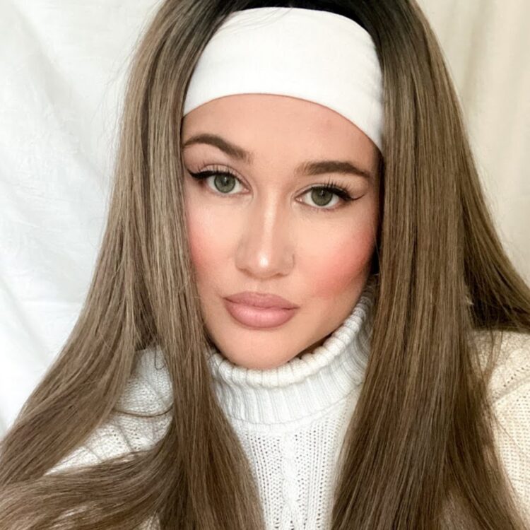 marina sigida feet 5