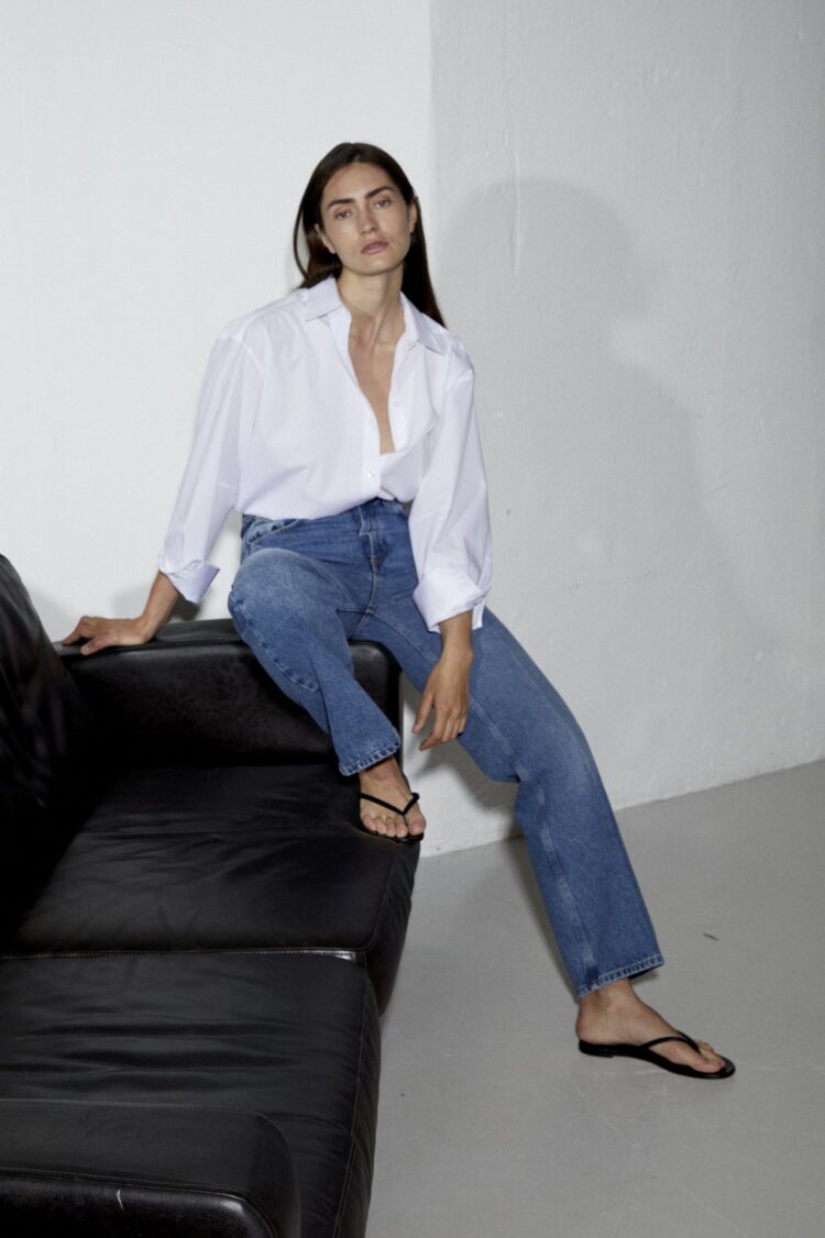 marine deleeuw feet 1