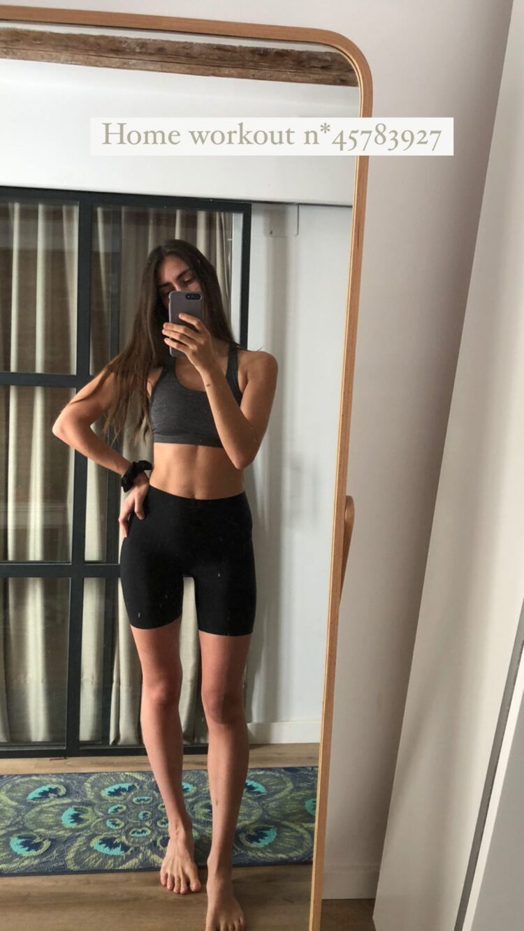 marine deleeuw feet 2