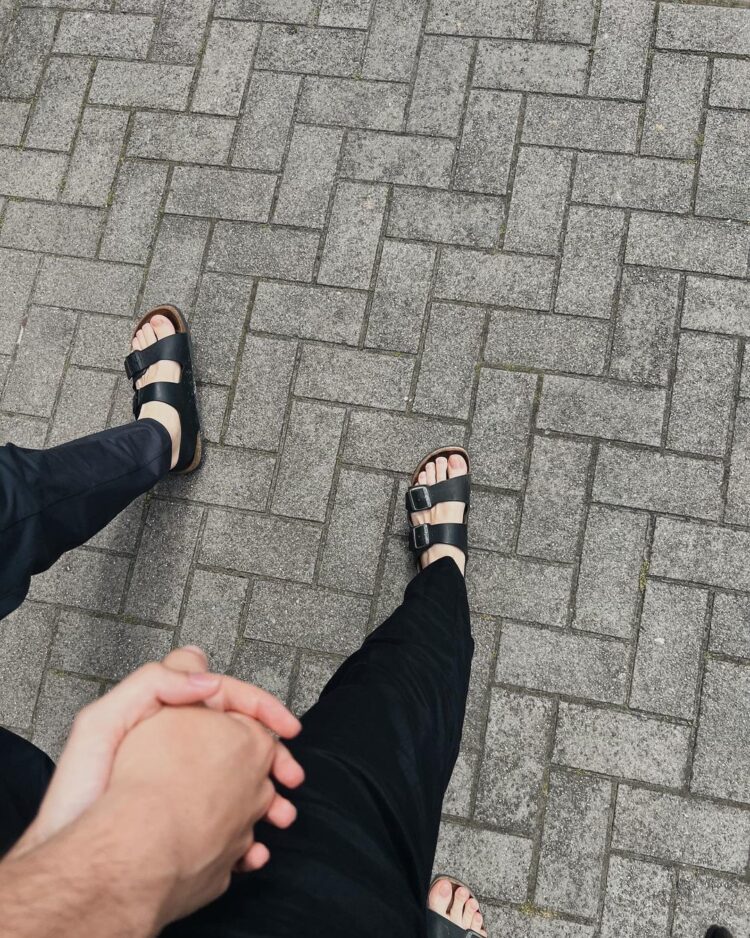 marine deleeuw feet 5