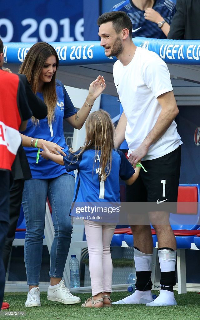 marine lloris feet 5