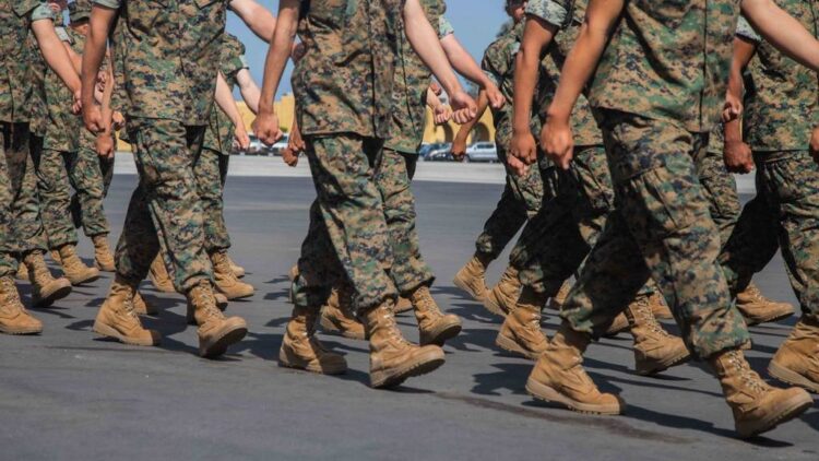 marines hernandez feet 3