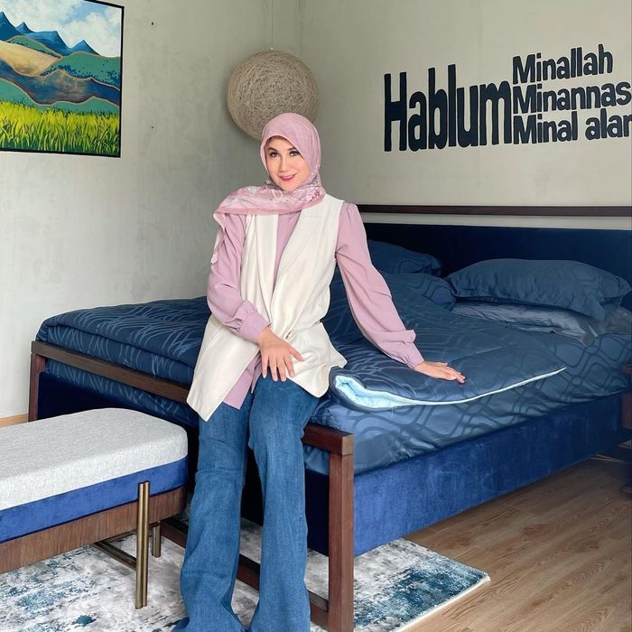 marini zumarnis feet 2