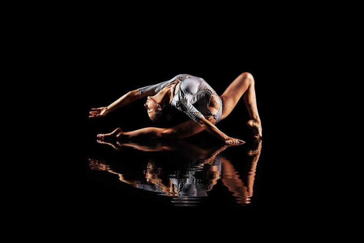 marion crampe feet 5