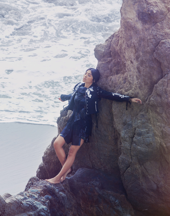 mariqueen maandig feet 3