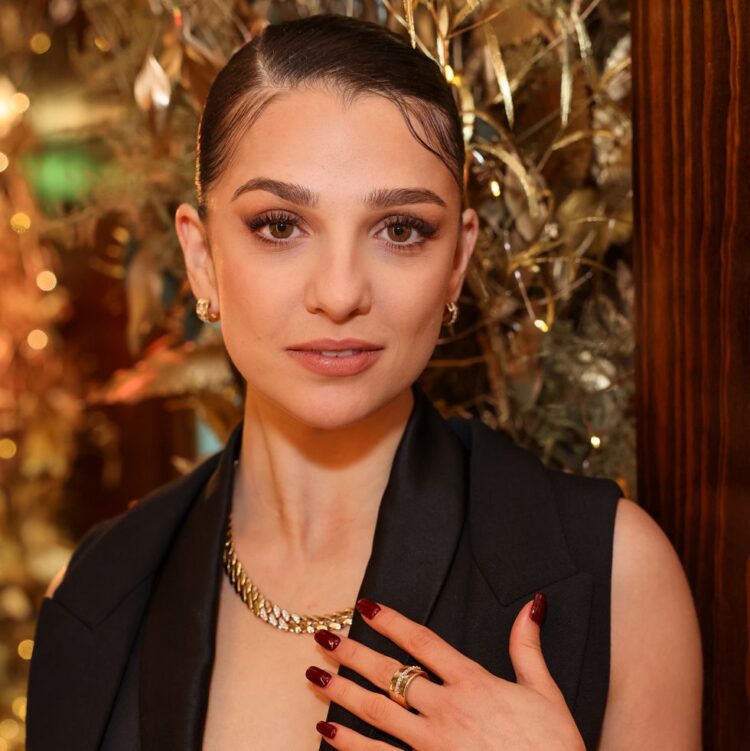 marisa gabrielle abela feet 5