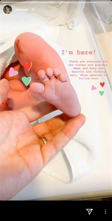 marissa l. nasution feet 5