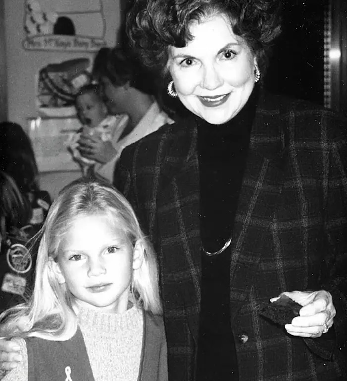 marjorie finlay feet 4