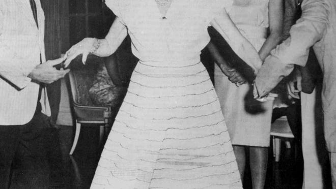 marjorie merriweather post feet 3