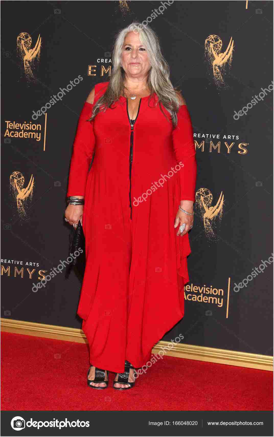 marta kauffman feet 2