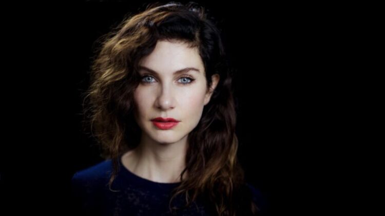 marta popescu feet 3