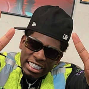 martavius tucker feet 4