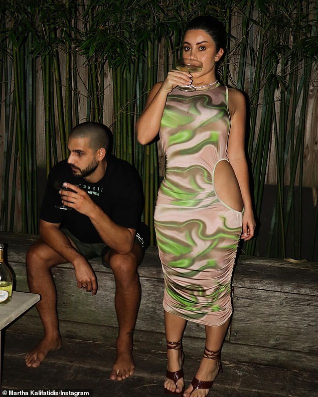 martha kalifatidis feet 5