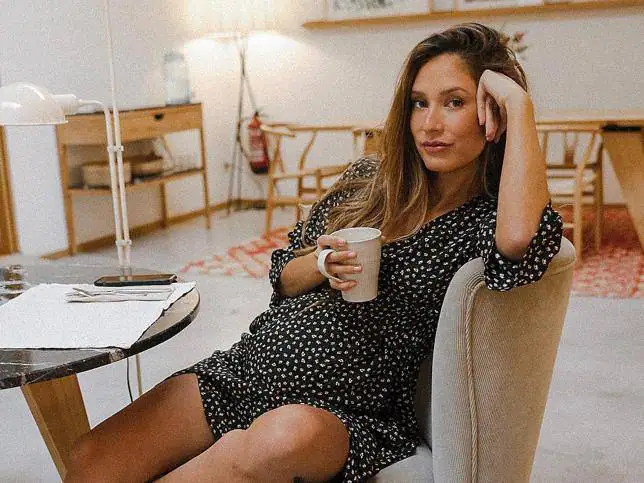 martha sanahuja feet 2