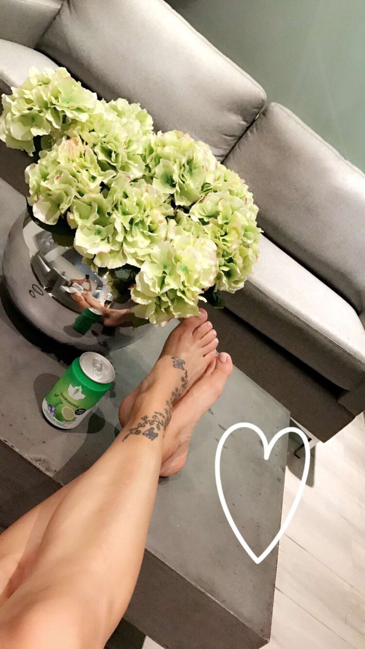 martina aitolehti feet 3