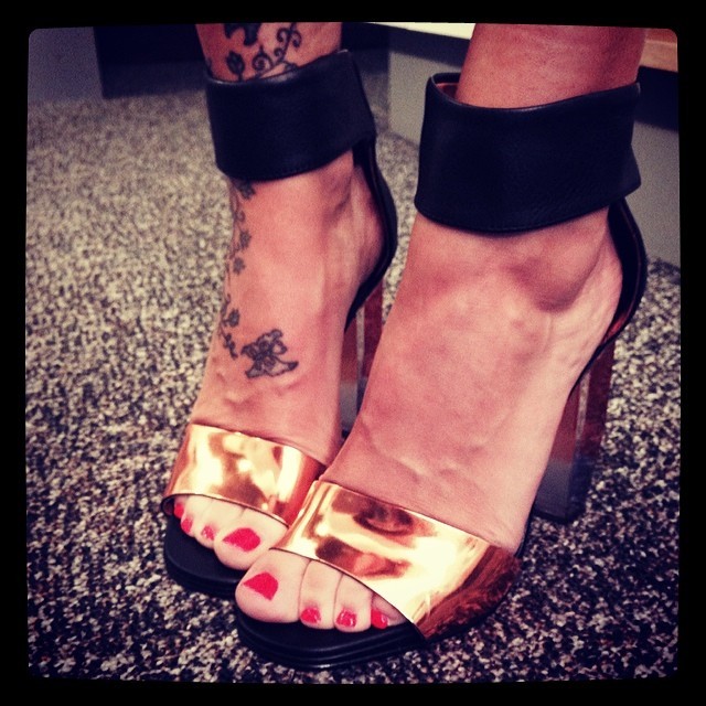 martina aitolehti feet 4