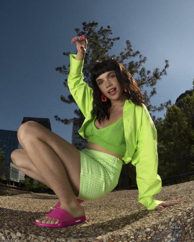 martina cariddi feet