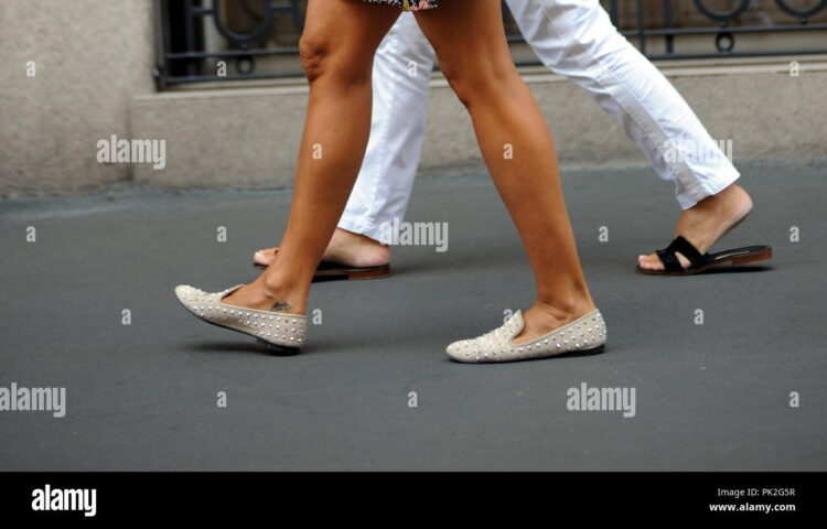 martina colombari feet 2