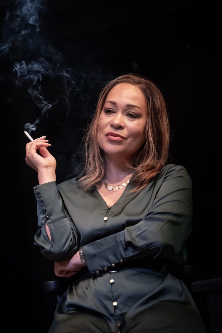 martina laird feet 6 scaled