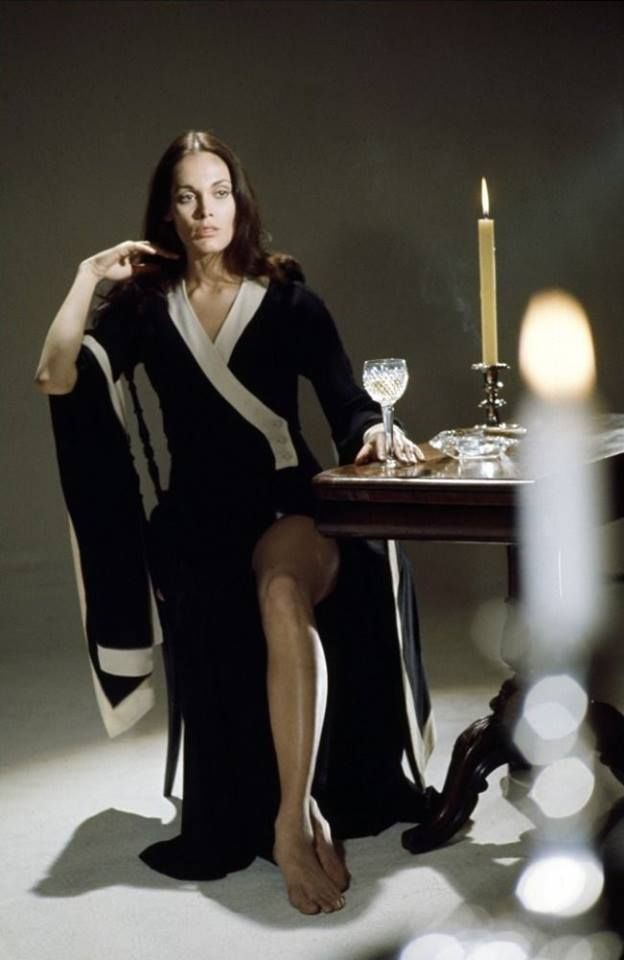 martine beswick feet 5