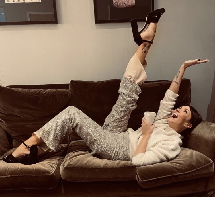 martine mccutcheon feet 2