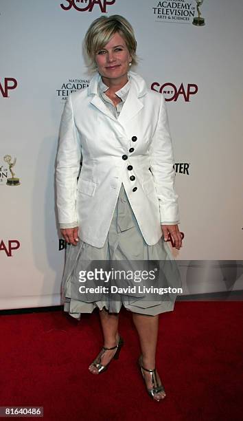 mary beth evans feet 5