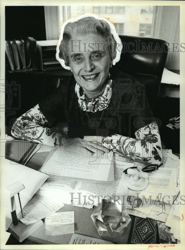 mary calderone feet 1