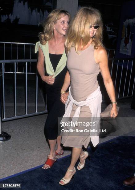 mary ellen arnold feet 2