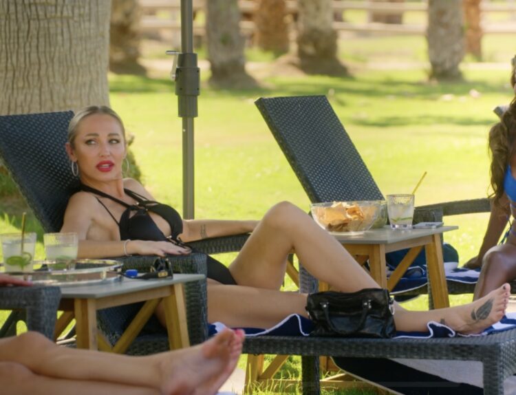 mary fitzgerald feet 4