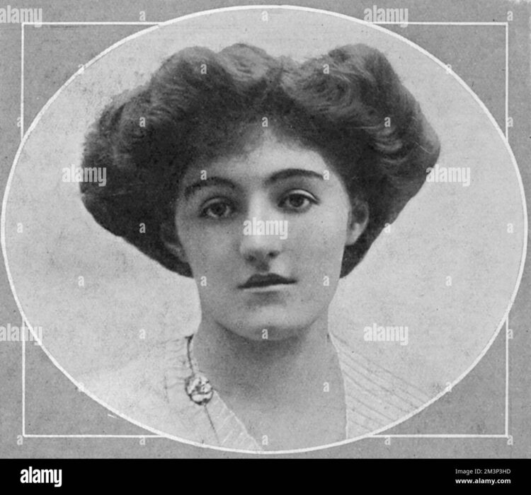 mary harrison mckee feet 5