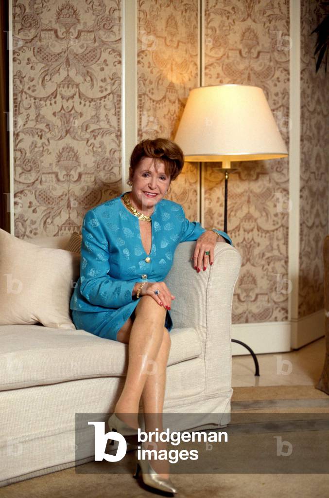 mary higgins clark feet 4