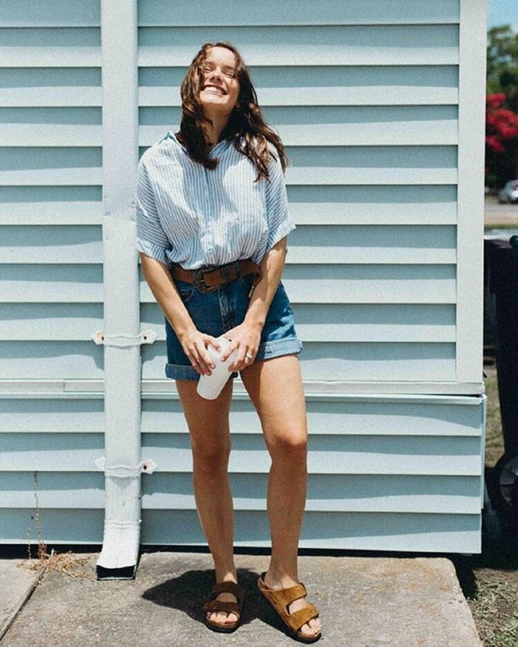 mary kate robertson feet 3