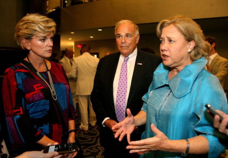 mary landrieu feet 1