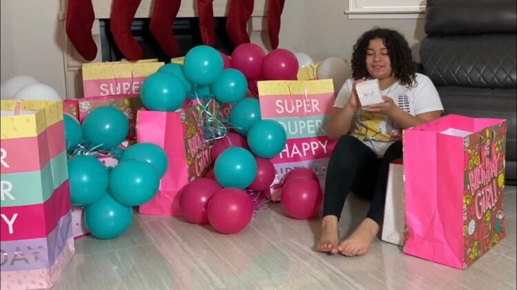 mary lifewithbrothers feet 1