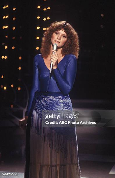 mary macgregor feet 5