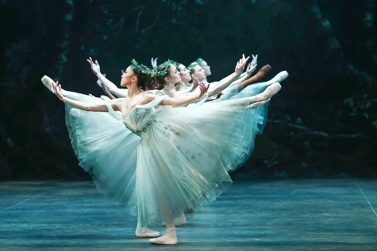 mary skeaping feet 4