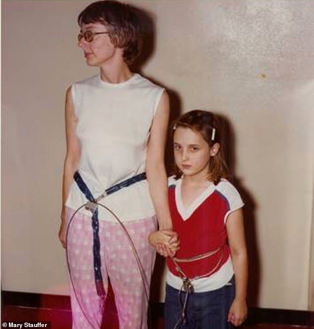 mary stauffer feet 6