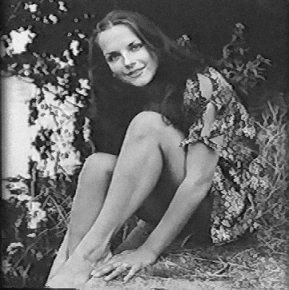 mary tamm feet 6