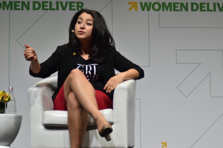 maryam monsef feet 1