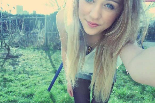 maryne ponsard feet 3