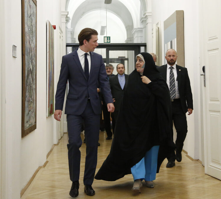 massoumeh ebtekar feet